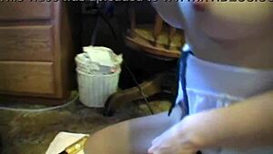 Tawny reitet Sybian-Sexmaschine und neckt mich hart! 😘