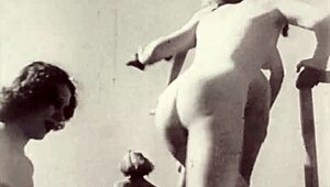 Voglia di quella figa taboo vintage in azione all'aperto