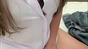 สาวมหาลัยไทยอัดคลิปเซลฟี่ ขย่มควยแรงๆ พร้อมครางเซ็กซี่