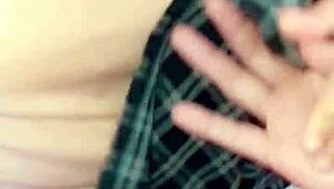 Hey, nak tengok kawan sekelas naik kote saya selepas sekolah?