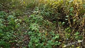 Wir wollten Gemüse pflanzen, aber haben stattdessen im Gartenbusch gefickt!