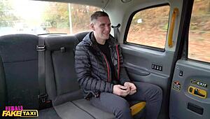 女假出租车司机大自然大奶子操乘客，该死她真辣！🔥