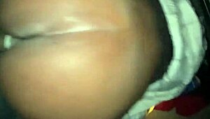 수줍은 18+ 이웃녀 야외 재미 슬쩍하다 들킴