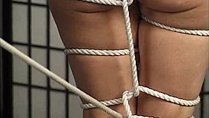 Грязные старые мужики 2 - старый чувак долбит тугую молодую 18+ киску жёстко