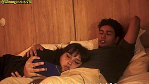 ステップブロと映画見ながらうっかりちんぽを飲み込んで危うくバレそう！