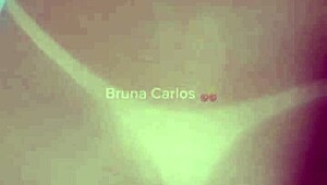 이봐, 결혼한 금발 여자가 흥분해서 호텔 화장실에서 박았어