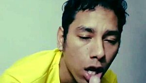 Nikmati Kote Sedap Macho Berbulu Dengan Mamada