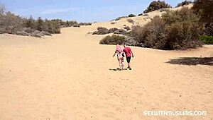 يا، شوف البنت المسلمة الممتلئة دي وهي تتناك بقوة في لعب أدوار ساخن مع راجلها!