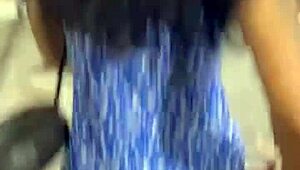 Resenha de putaria na rua acaba em fudelância no carro em movimento