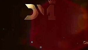 Tartuin äitipuoleeni kylpyhuoneessa ja asiat villiintyivät - Danner Mendez & Monique Fuentes