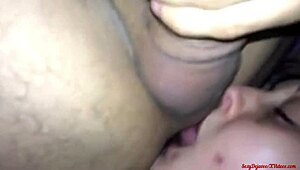 Nak jilat pantat dia sampai pancut?