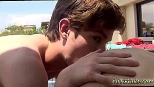 Kan Nico deze rauwe twink pik aan in gay actie?