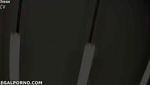 Saya tak boleh berhenti dengan assfucking berganda Tina dan gila tukar air mani