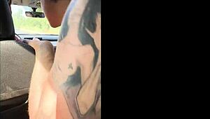 Jebiga! Prijatelji jebejo zunaj z divjo akcijo po pasje