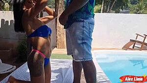 La Gostosa Mi Ha Convinto a Scoparle il Culo