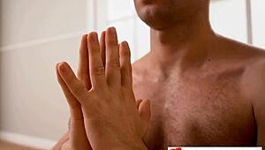 Ъх, тантрична любов с моята йога учителка... толкова горещо!