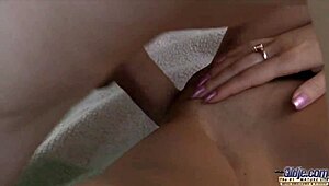 Gina Gerson si fa sbattere la figa stretta da teen 18+ dal nonno fino a sborrarle in bocca