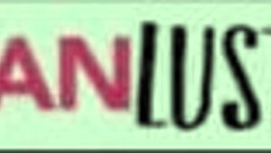 Tahle japonská cougar má chlupatou píču a dostává POV lásku! 😘