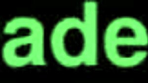 Não acredito como a buceta dela ficou molhada depois do meu pau deslizar na bunda dela