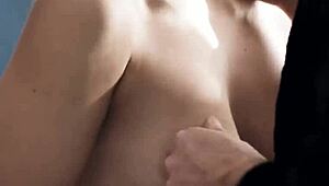 Tahle žhavá latinská teenka 18+ se dala dohromady s cizincem na hlubokou kuřbu a nechala ho skončit uvnitř