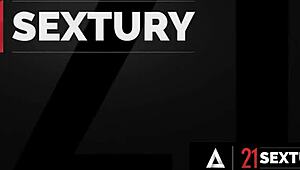 رومي إندي وفريا ماير يغوصن في متعة ليزبية في اليوغا. قبلاتهن تصبح خشنة مع جلوس على وجه.