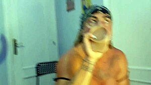 Jeg gør mine fans vilde til at kneppe mig, tjek traileren!