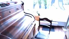 perfect blond girl gets her pussy creampied in hot scene 😏