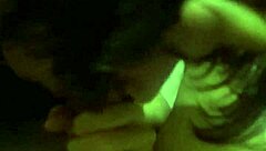 마라카나 18+ 젊은이 아마추어 게이 장면에서 열정적으로 빨아