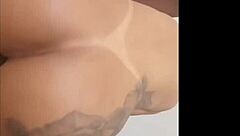 Paty hjælper med store patter og monsterpik i missionær knul