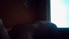 美女拉丁大屁股妹给哥们最棒口交