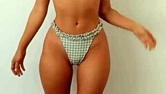 the hot gymshark girl continues her workout in part 2