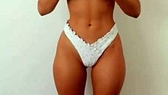 the hot gymshark girl continues her workout in part 2