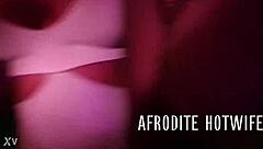 Afrodite RJ dances at the club without panties