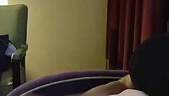 Gwenny si masturba come una pazza con trans mature amatoriali sotto il mio controllo!