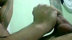 ดูหนุ่มเกย์โดนแตกปากอร่อยๆ สิ?