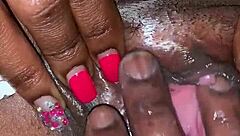 Watch this babe deepthroat and spit like a pro