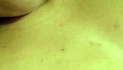 Ung pige kommer hårdt - Del 1