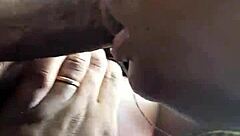 She Gives Head In Car Despite No Teeth