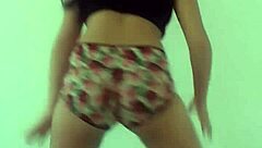 Teen dances Brazilian funk style.