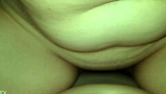 The brunette bbw enjoys a close-up ride