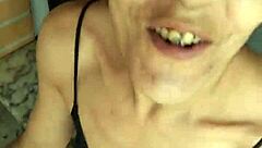 Is This Blowjob As Delicious As It Looks?