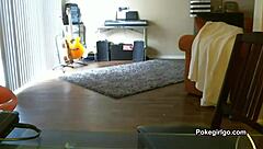 i'm a teen squirting wild in amateur sex