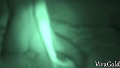 פאק לילי מאוחר עם אישה בלונדינית מסתיים בזרע בתחת