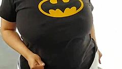 Sammy owens tomando el sol