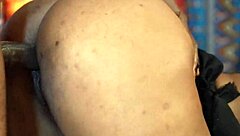 Avventura a tre si scalda con mosse selvagge in angoli nascosti