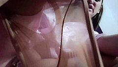 Intense Squirting Fetish In Stockings