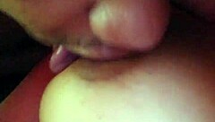 Chupando gostosinho peitos naturais vem grava comigo sigilo total