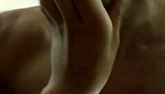 她打包行李时被干