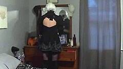 hottie prepares for halloween with perfect tits