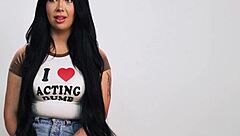 How does holly day orgasm from blowjobs?